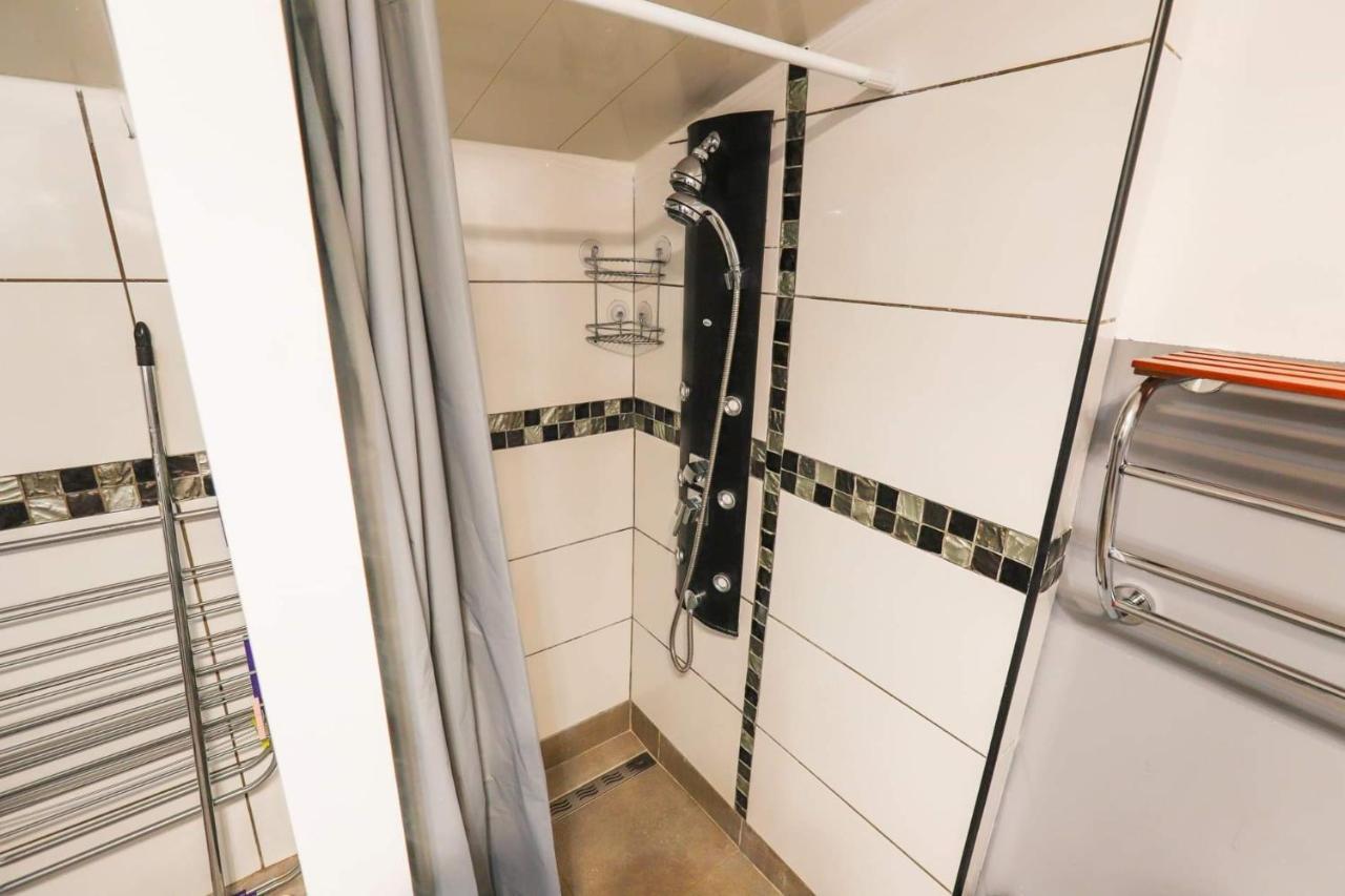 L'Avocat 1 Avec Piscine Chauffee Et Jacuzzi A Partager Villa Льо Тампон Екстериор снимка